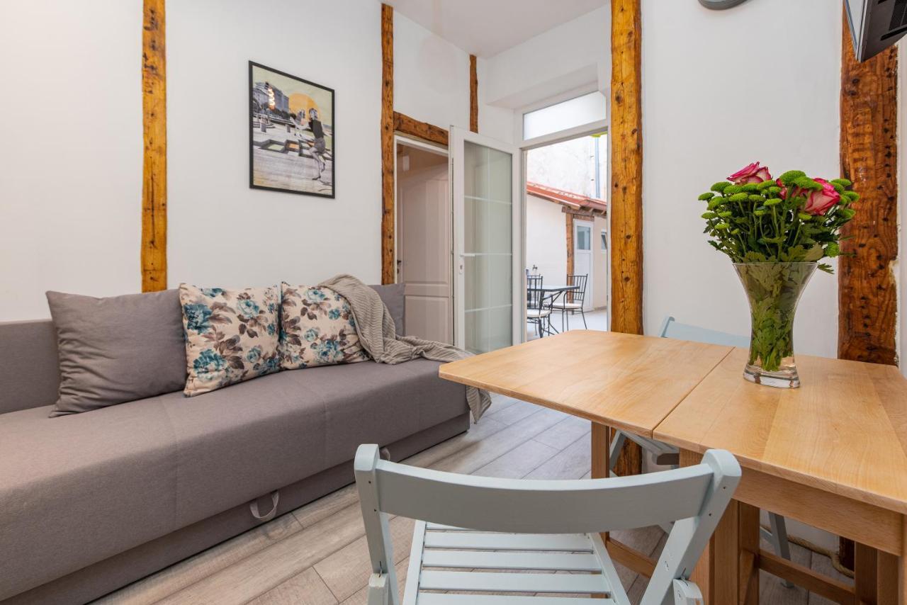 Angulus Apartman Zára Kültér fotó
