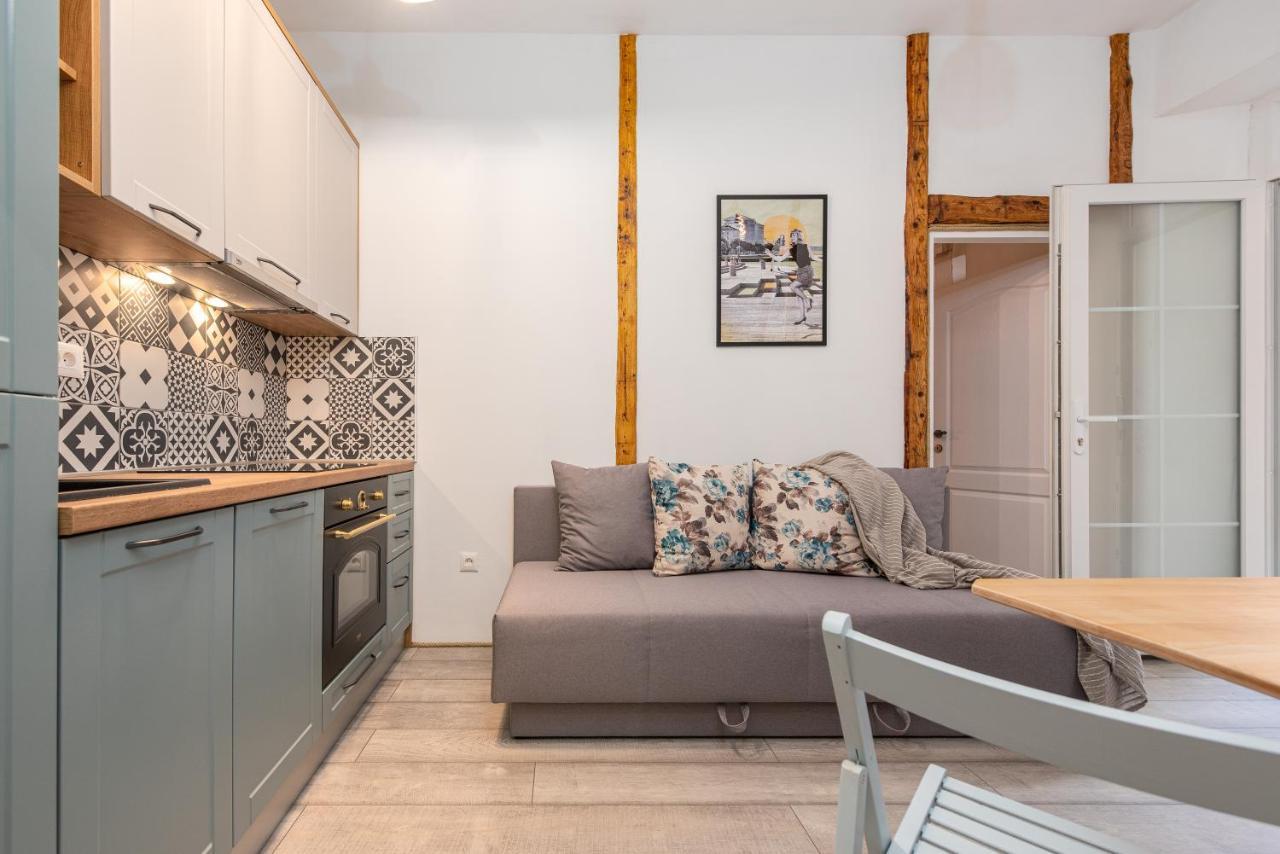 Angulus Apartman Zára Kültér fotó