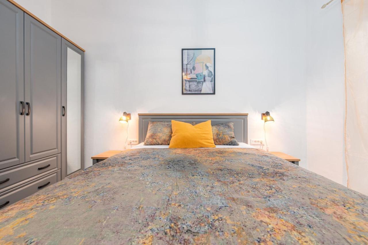 Angulus Apartman Zára Kültér fotó