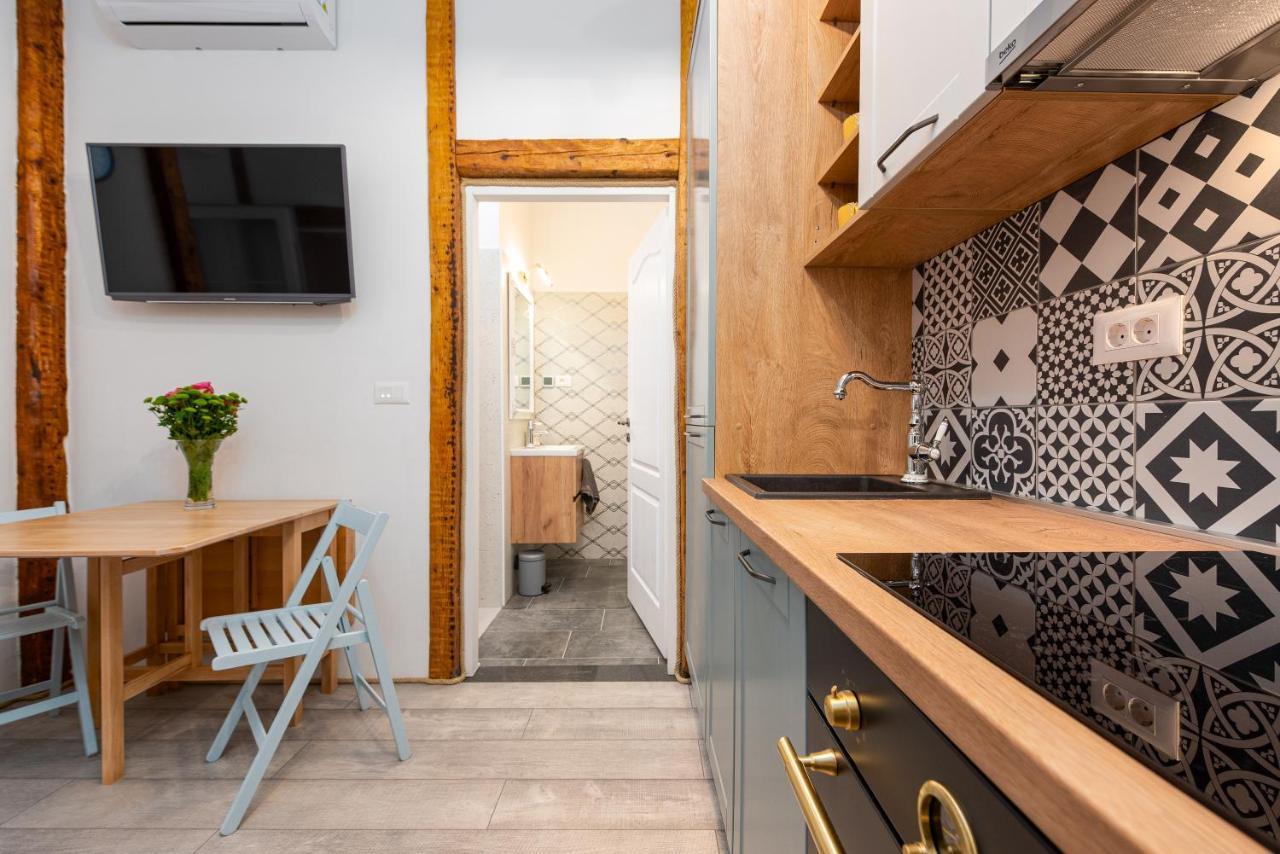 Angulus Apartman Zára Kültér fotó